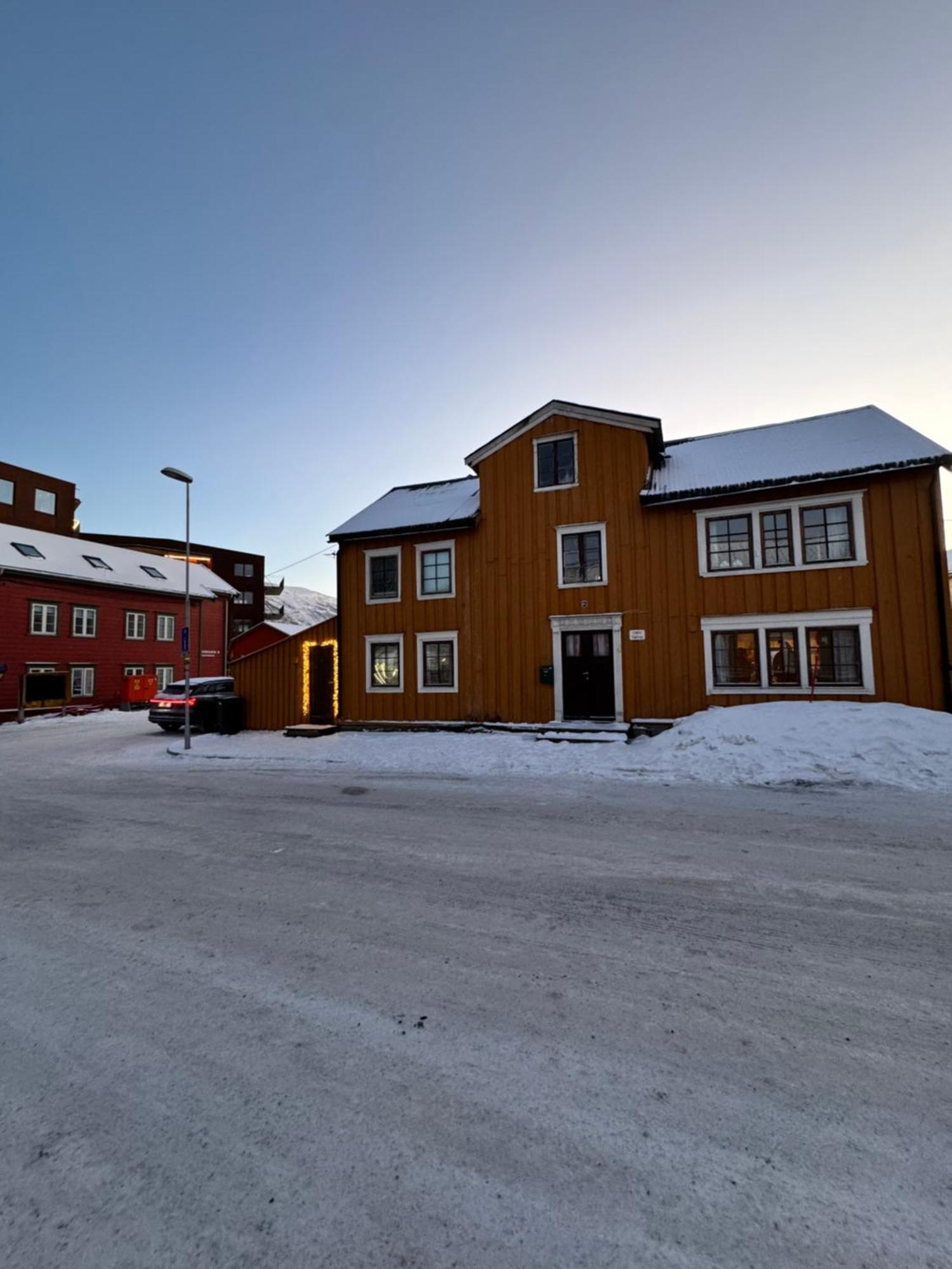 Old Town Square City Center Tromsø Esterno foto